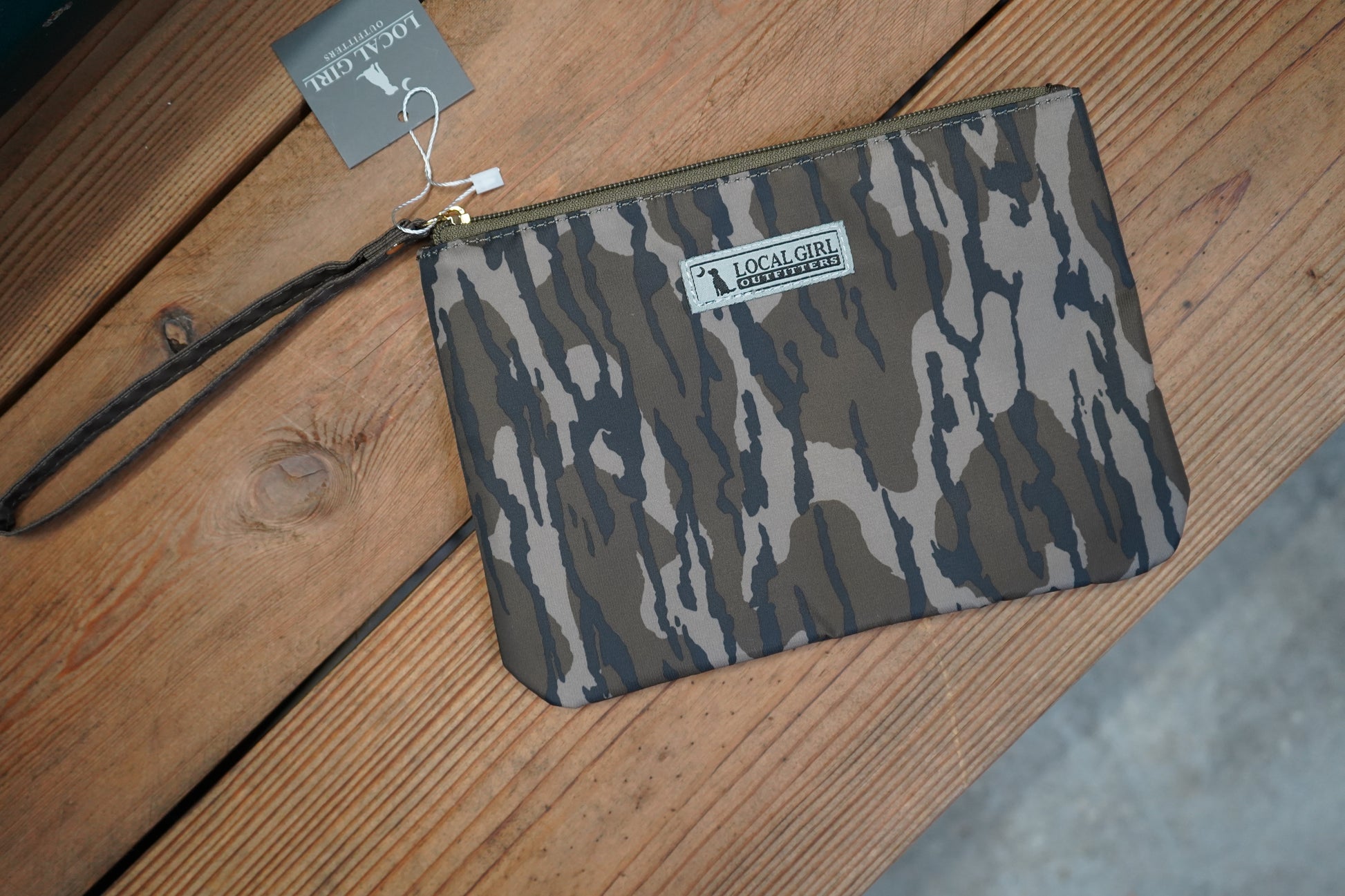 LG Wristlet