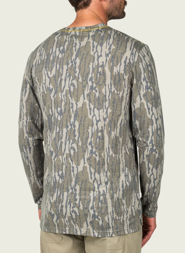 Buxton Mossy Oak LS