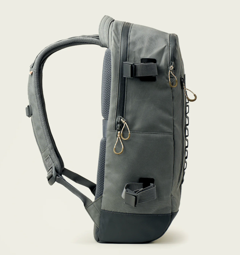 Pursuit Backpack - Smoke