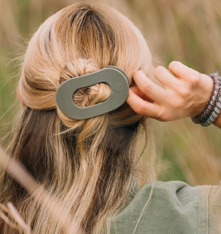 Flat Round Hair Clip | Medium | Sage It Ain't So