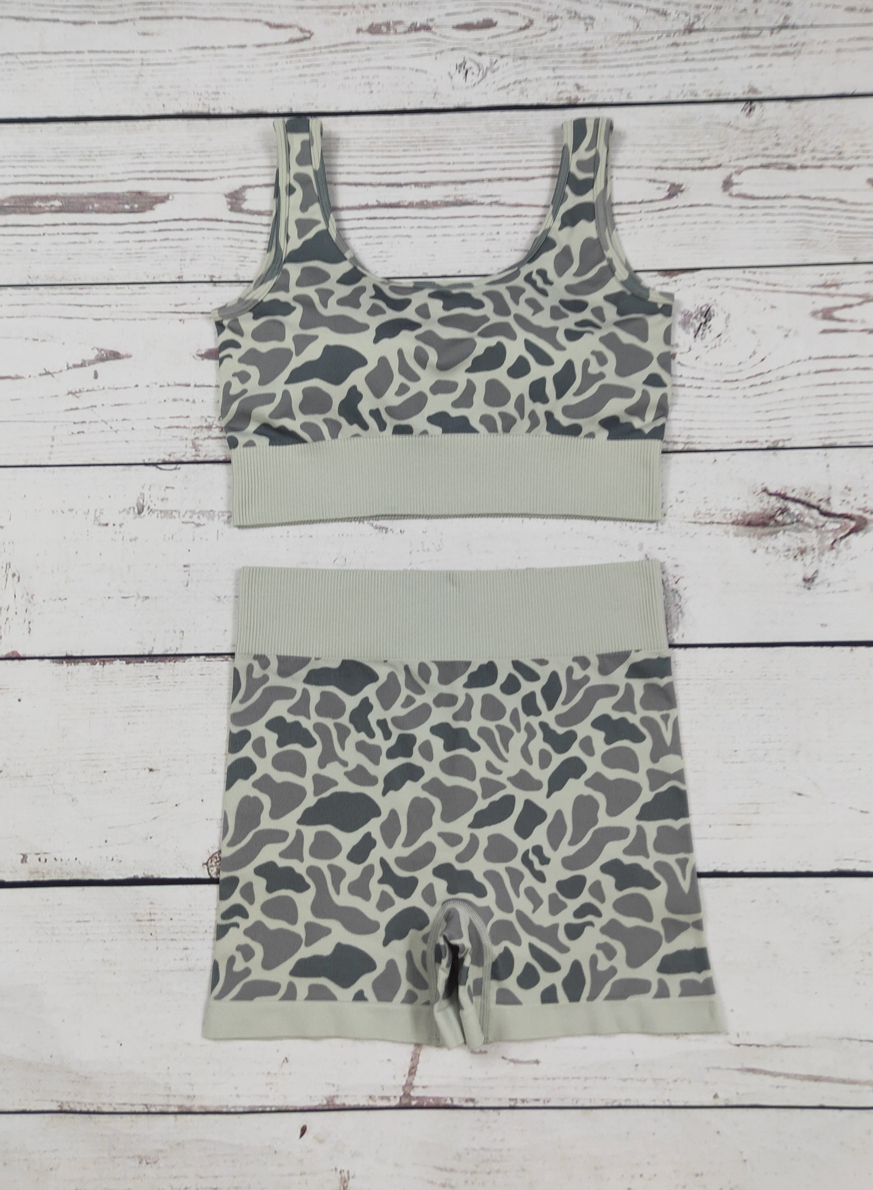 Grey Camo Active Set