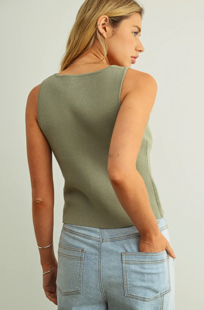 Willow Point Button Vest