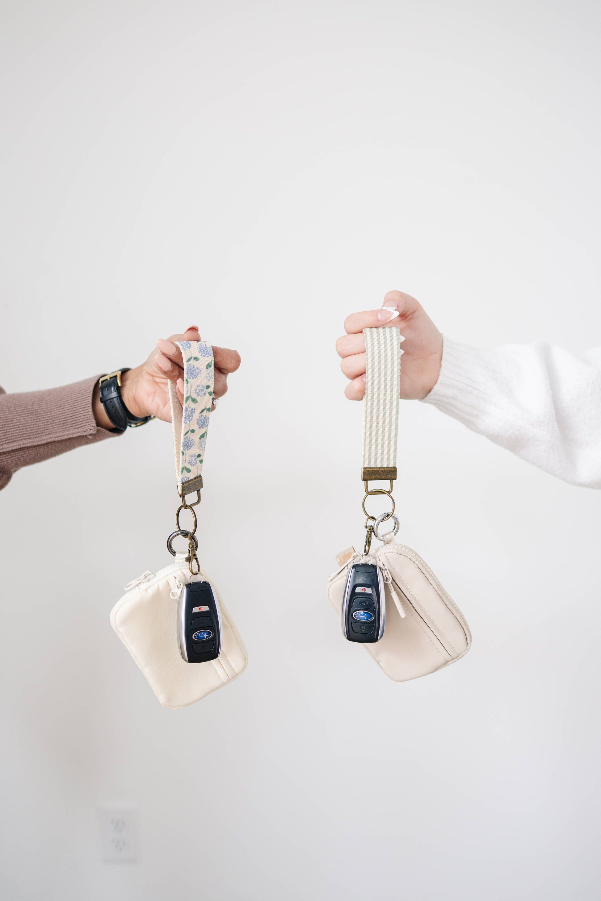 Canvas Wristlet Lanyard